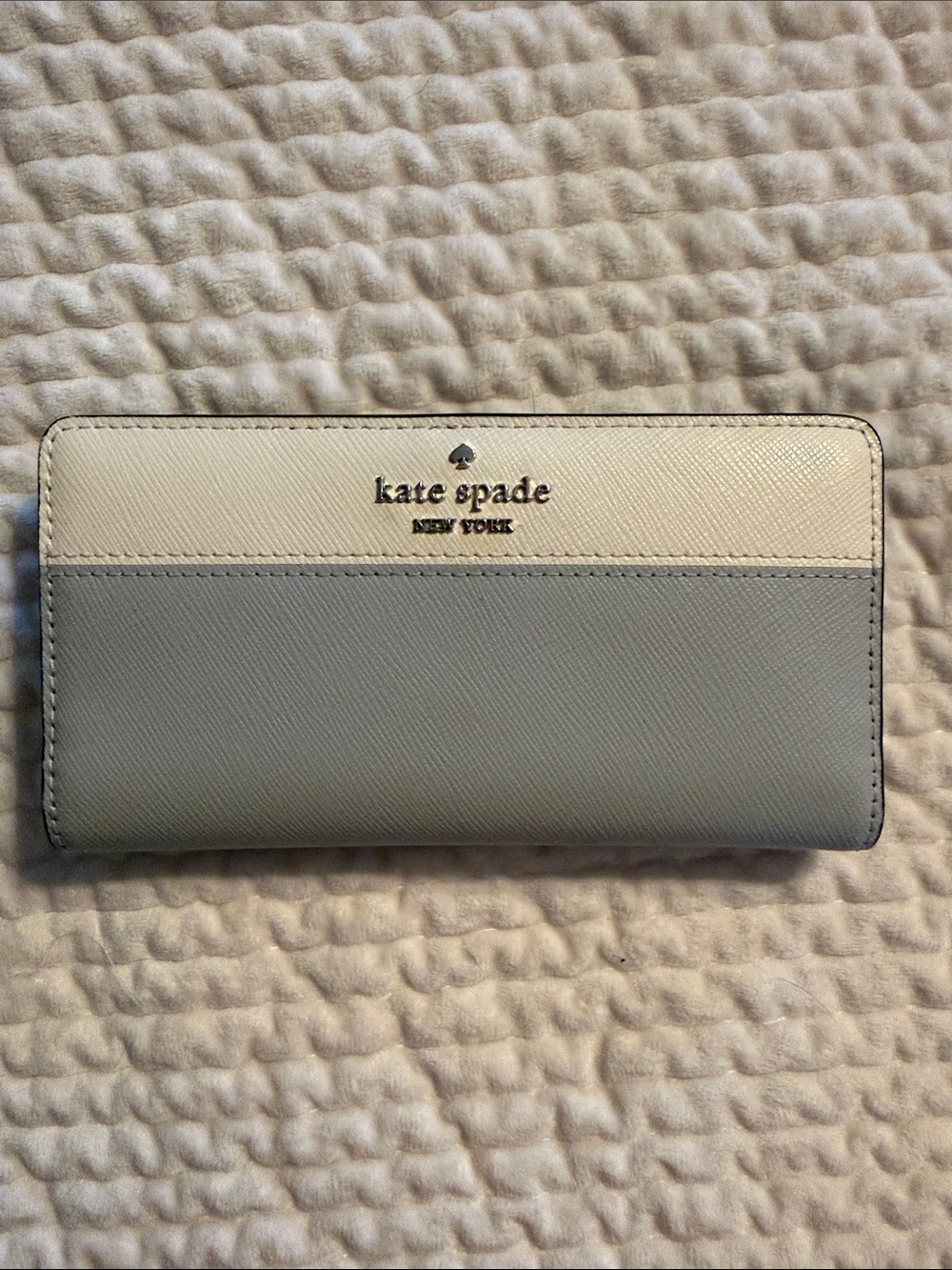 kate spade Two-Tone Cream and Light Gray Zip Wallet